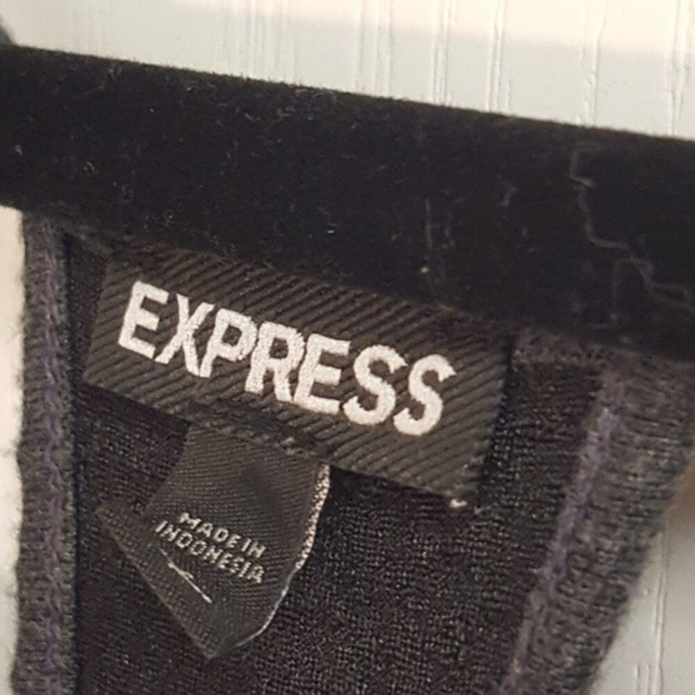 Express Gray Metallic Racer Back Tank - Picture 4 of 5